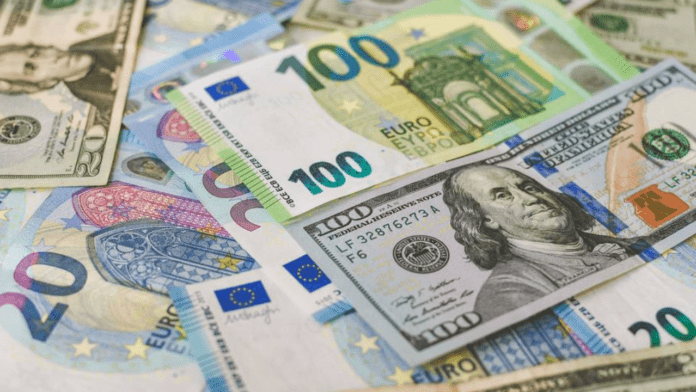 El euro pierde los $1,07