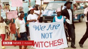 El hombre que lucha contra las "cazas de brujas" en Nigeria