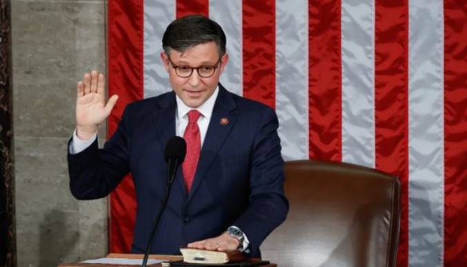 El líder republicano veta a una legisladora trans
