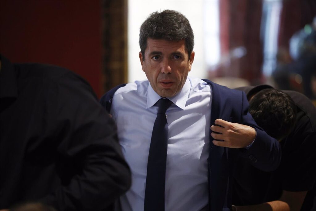 "Entiendo la indignación social y por supuesto me quedo a recibirla"