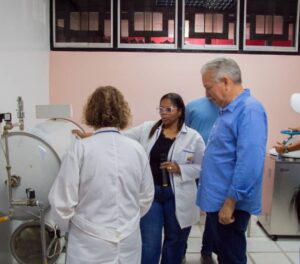 Entregan renovada Maternidad Cirila Vegas de Mamporal