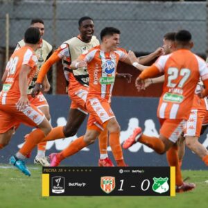 Envigado sigue con vida por la permanencia y mandó a Patriotas a la B
