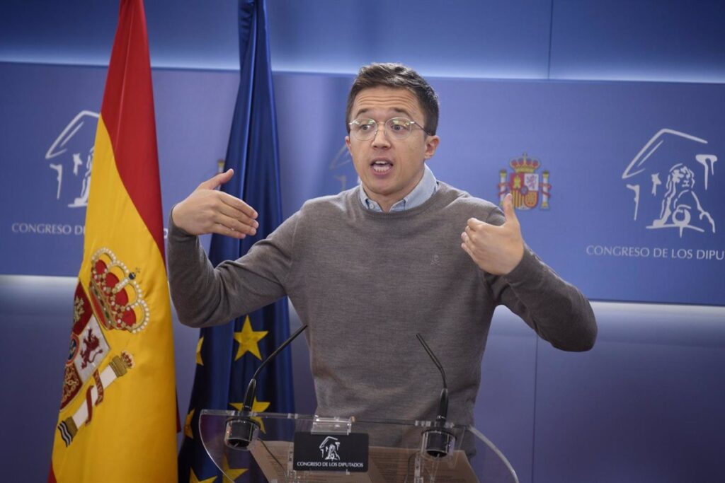 Errejón dice que la denuncia de Mouliaá es "falsa" y pide declarar para "exponer la realidad de los hechos"