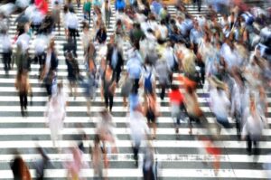 España roza los 49 millones de habitantes y marca un nuevo récord gracias a la inmigración