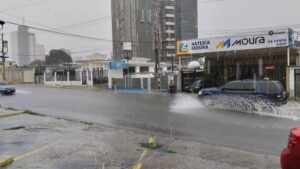 Fuertes lluvias azotaron Maracaibo este viernes (+videos)