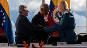 Gobierno de Colombia y el ELN vuelven a reunirse en Caracas