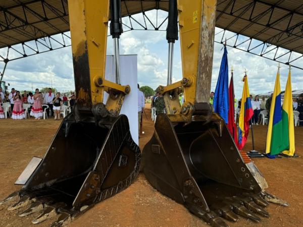 Gobierno inició las obras en el aeropuerto de Cumaribo, Vichada | Infraestructura | Economía