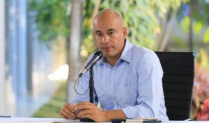 Gobierno llama a actuar ante «amenaza» de redes sociales