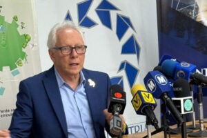 Gobierno planea privatizar entre 500 y 600 empresas, según Conindustria