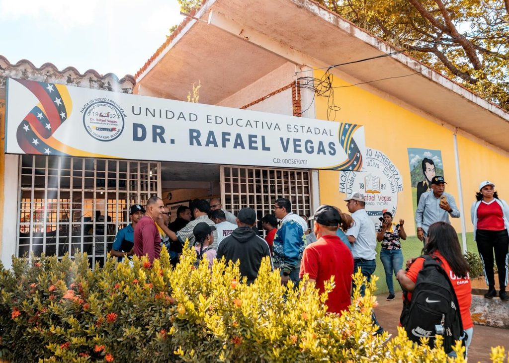 Gobierno regional iniciará trabajos de recuperación en la U.E.E Dr. Rafael Vega | Diario El Luchador