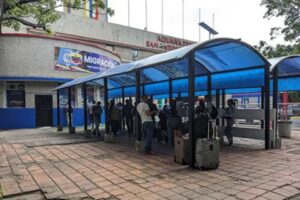 Incrementa flujo migratorio en frontera de San Antonio del Táchira