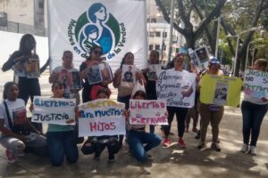 Inician juicios para detenidos por protestas poselectorales: 68 jóvenes imploran justicia