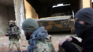 Insurgentes sirios irrumpen en Alepo por primera vez desde 2016