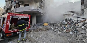 Israel golpea el centro y los suburbios de Beirut horas antes de alcanzar un alto el fuego con Hizbolá