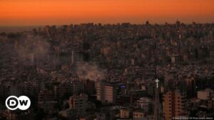 Israel lanza al menos 10 bombardeos en el sur de Beirut – DW – 01/11/2024