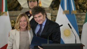 Italiana Meloni se refiere a Edmundo González como el presidente electo de Venezuela
