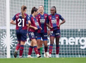 Video: Ivonne Chacón marcó golazo para la victoria del Levante - Foto: Tomada de @nicotomas_