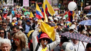 Jornada de protesta en Colombia contra las reformas impulsadas por Petro