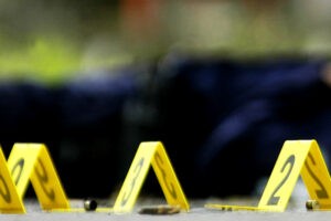 Justicia de EE.UU. abre investigación por la muerte de una mujer afroamericana en Illinois - AlbertoNews