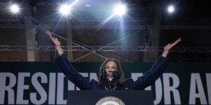 Kamala sube en las encuestas y ya hace planes de presidenta