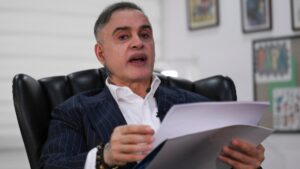 Fiscalía de Venezuela revisará más de 200 casos de arrestados tras elecciones presidenciales