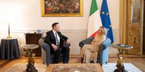 La amistad política y económica que une a Meloni y Elon Musk