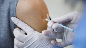 La inmunidad de las vacunas COVID no es tan duradera como se pensaba, según investigaciones - AlbertoNews