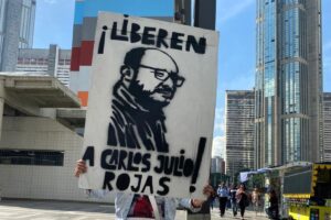 “Siete meses de silencio”: La lucha por la libertad del periodista y defensor de DDHH Carlos Julio Rojas