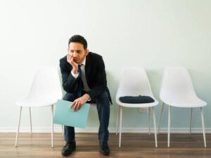 Las 5 profesiones de Colombia con las que podría quedar en la pobreza, según ChatGPT | Empleo | Economía