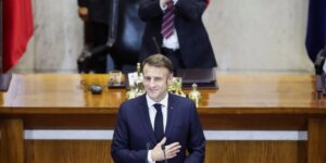 Macron avisa a Putin y espera que «vuelva a la razón» para evitar una escalada militar