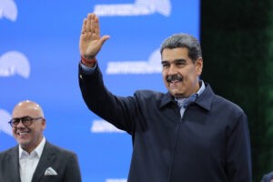Maduro acusa a EE. UU. de financiar conspiración fascista en Venezuela