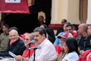 Maduro solicita convertir presupuesto de 2025 en el primero del estado comunal