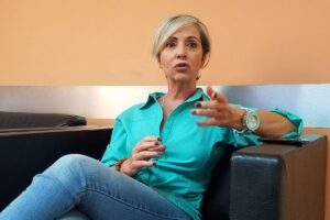 María Verdeal: "Es un error que Edmundo González se juramente en el exilio"