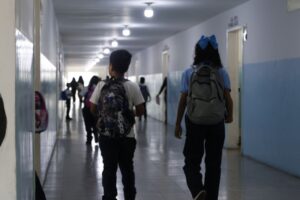 Ministro Rodríguez pidió investigar muerte de dos adolescentes por retos virales