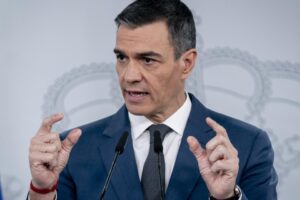 Momento del "debate político" vendrá tras la reconstrucción en España