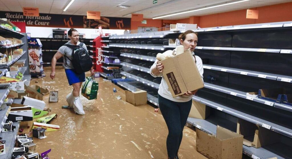 Negocios afectados por la DANA pueden solicitar un ERTE y los autónomos, cese de actividad