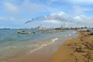 pescadores Falcón contaminación