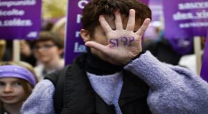Piden en Francia una nueva ley contra la violencia machista