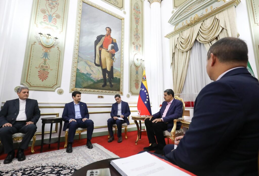 Presidente se reunió con funcionarios de Irán y Turquía en Miraflores