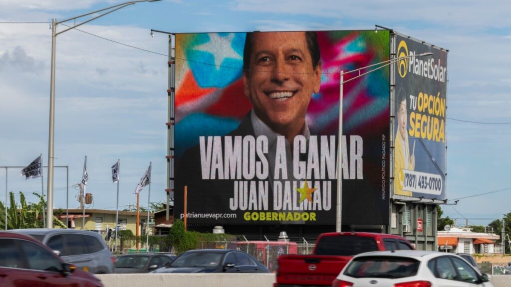 Puerto Rico se prepara para las elecciones mientras un candidato de un tercer partido hace historia