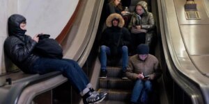 Rusia sume a Kiev en el frío y la oscuridad con los últimos ataques