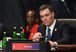 Sánchez acude mañana a un G20 muy dividido en el que apoyará el impuesto global a los superricos que propone Lula
