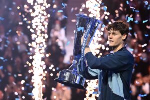 Sinner es imparable: gana sus primeras ATP Finals, afianza su número uno y amenaza la Copa Davis de España