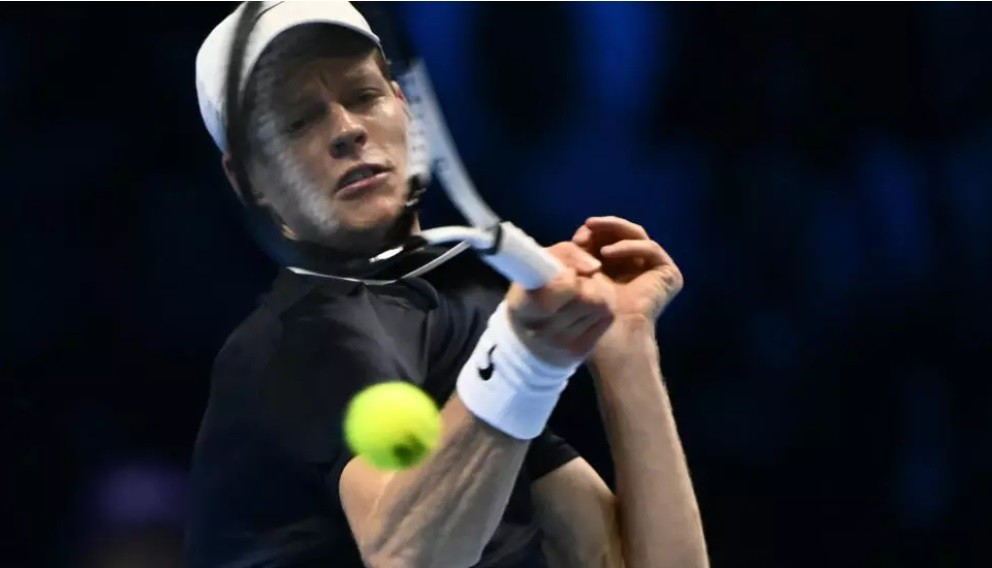 Sinner pisa fuerte en el Masters ATP, Fritz desquicia a Medvedev - AlbertoNews
