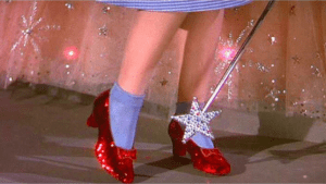 Subastarán los icónicos zapatos rojos de Dorothy de El Mago de Oz