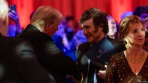 Trump se reúne con Milei, el primer gobernante extranjero que ve desde las elecciones