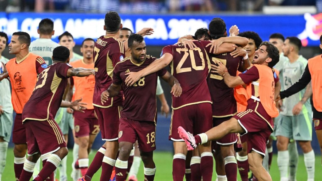 Venezuela presenta lista de 40 jugadores para enfrentar a Brasil y Chile - AlbertoNews