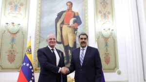 Venezuela y Rusia suscriben 17 acuerdos de cooperación
