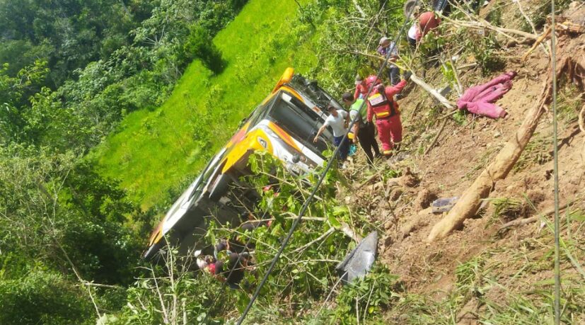 Viaje de promoción donde fallecieron 12 personas en Moyobamba-Perú, no tenía autorización del colegio - AlbertoNews