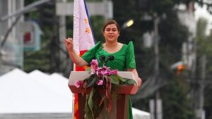 Vicepresidenta de Filipinas amenaza públicamente con asesinar al presidente